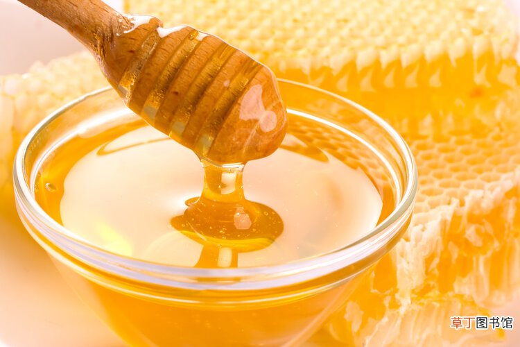 排便困难太难受？2种食物是“天然泻剂”，平时多吃，大便畅通了
