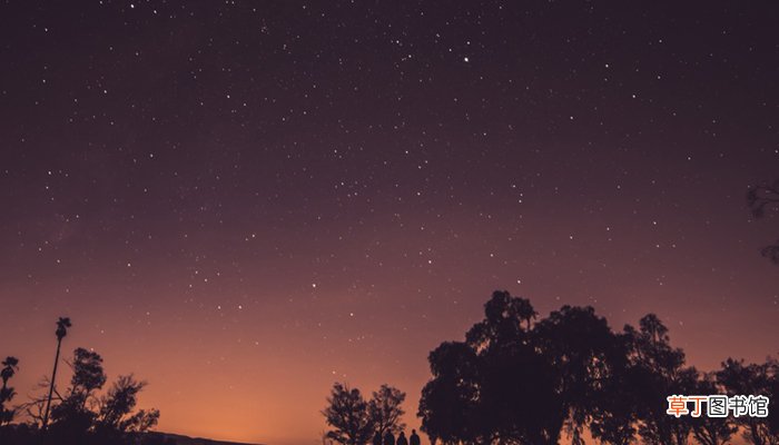 屹立浮图可摘星的意思