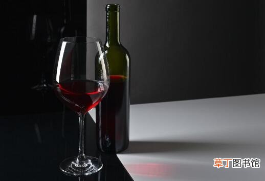 女人喝红酒的好处与坏处