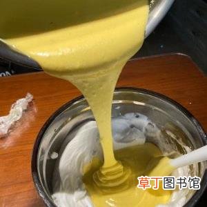 6寸戚风蛋糕180度烤多少分钟 6寸蛋糕烤多久