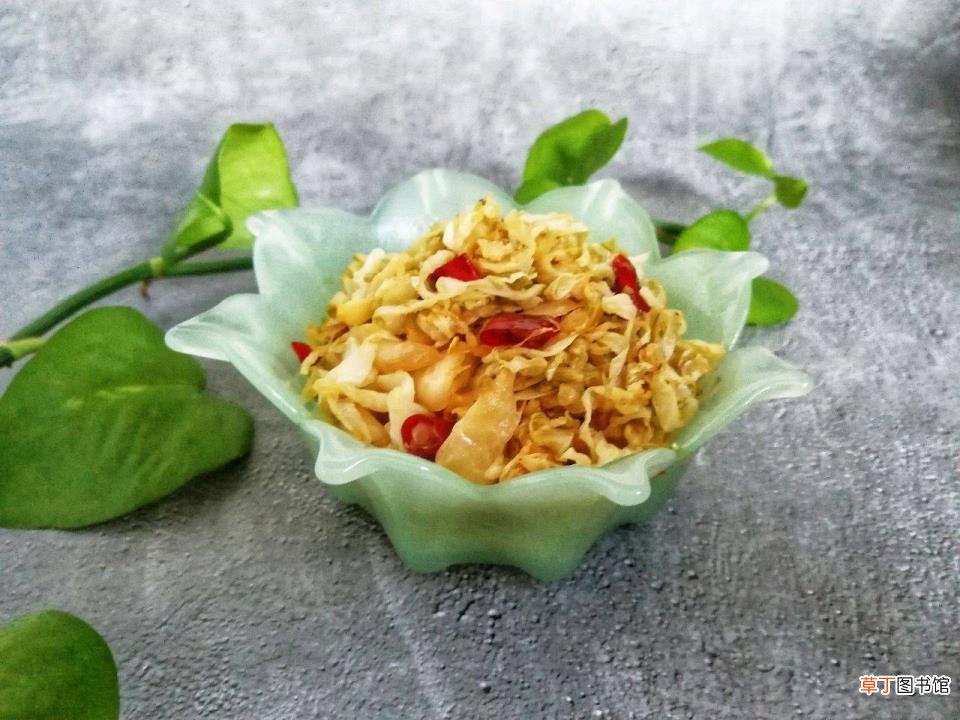 刚买回来的酸菜如何清理 酸菜泡多久