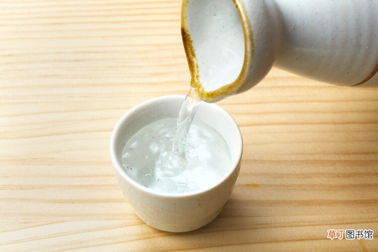 每天喝二两酒，可以暖胃暖身、护血管？今天给你正面回应