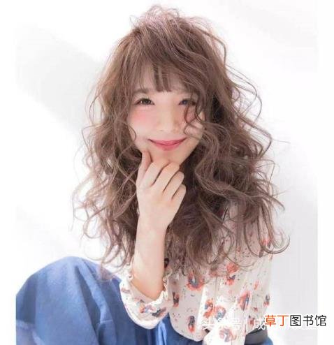 头发多久烫一次不伤头发 烫头多久烫一次