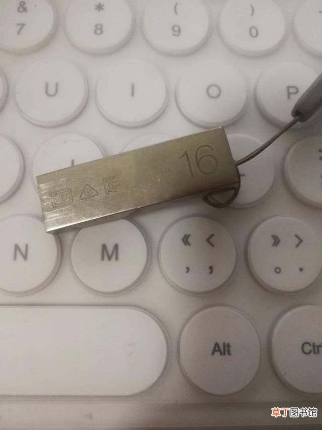 win7电脑开机蓝屏0x0000007b 电脑蓝屏代码0x000000ed