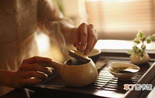 老人喝茶要掌握技巧 老人喝茶的注意事项