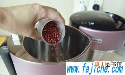 没熟的豆浆喝多少才会中毒 没熟的豆浆是什么味道