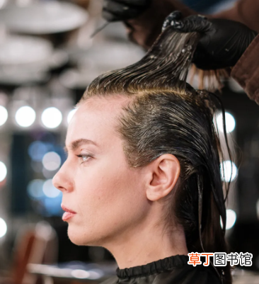 今年染发流行什么颜色2020