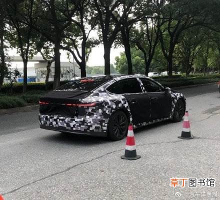 蔚来ET7路试谍照曝光：3.9s破百能跑1000km！