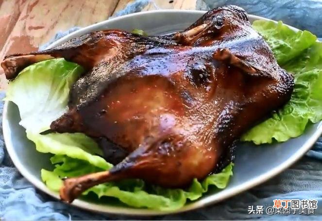 烤鸭用电风扇吹多久再烤 烤鸭要烤多久