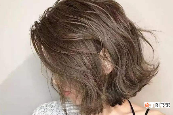 烫了头发怎么打理
