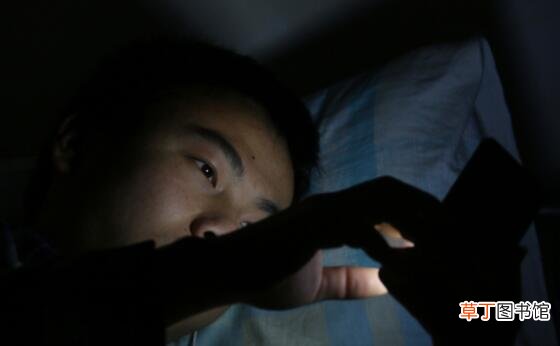 熬夜为什么最伤肝-生活小知识