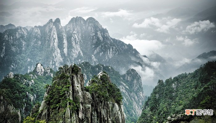 爬山 拍照 什么梗