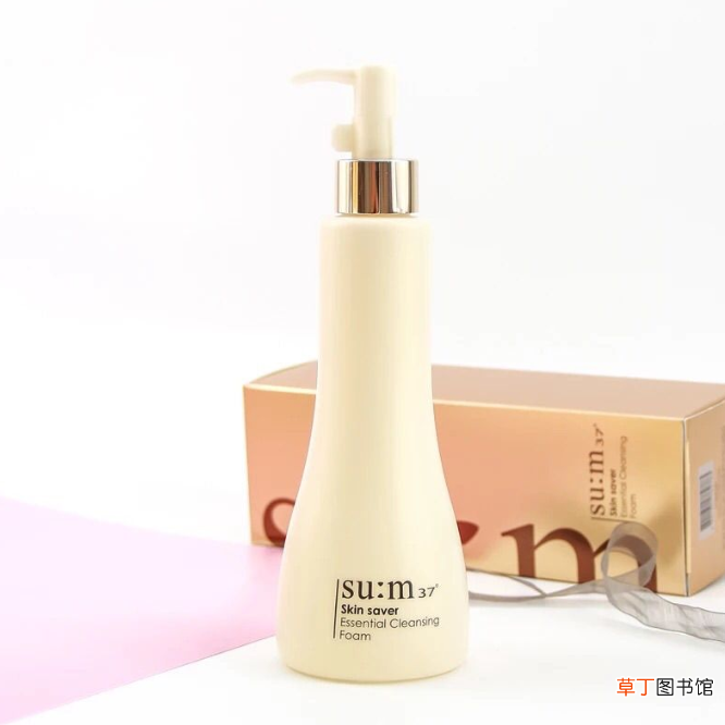 苏秘呼吸洗面奶有姜味吗