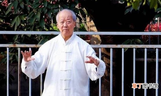 老人晨练的好处 老年人晨练注意事项