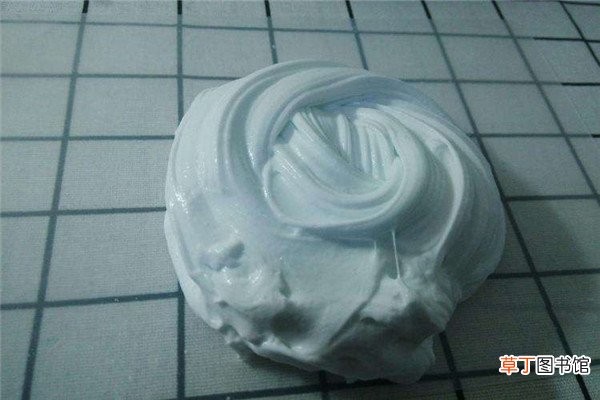 洗发露和牙膏做起泡胶