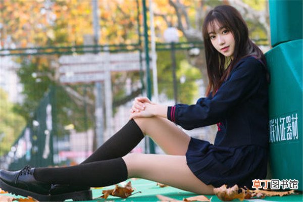 额头高适合什么发型