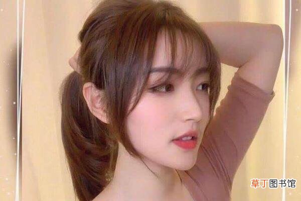 头发怎么扎不显油