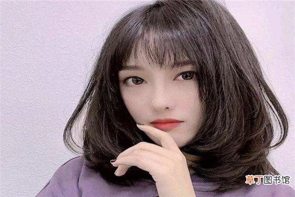适合太阳凹陷的发型女
