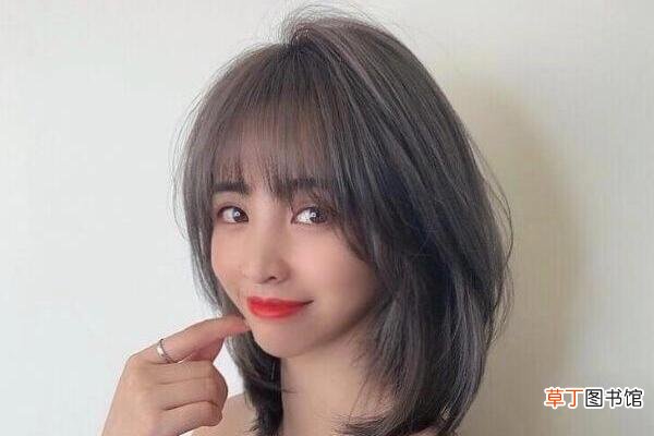 辛芷蕾发型打理步骤是什么
