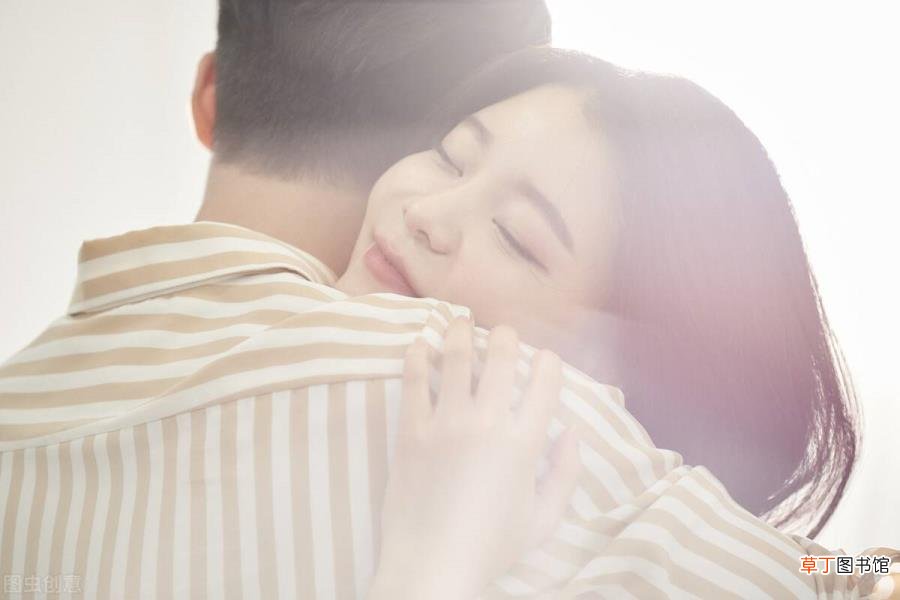 女孩子暗恋一个人会暗恋多久 女人喜欢多久