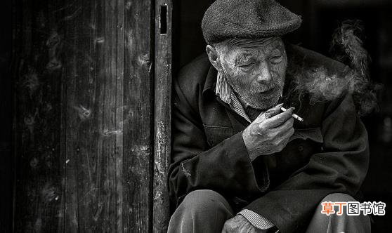空巢老人必备的8种物品 空巢老人易出现的心理疾病