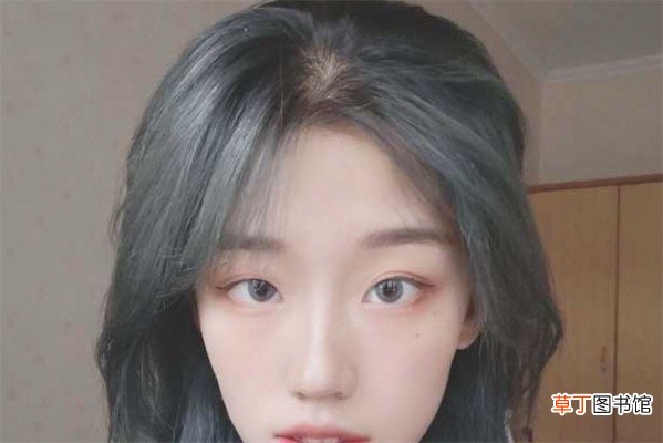 头发可以连续染两次吗