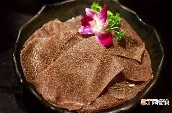 毛肚上的黑膜要洗掉吗