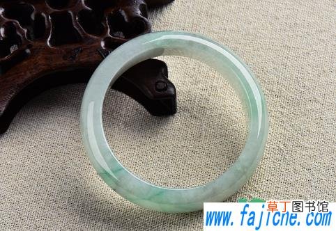 酸洗过的翡翠怎么辨别 酸洗过翡翠手镯能鉴定出A货吗