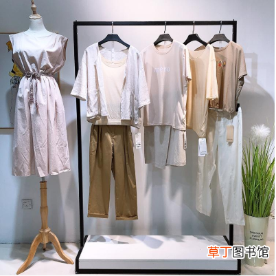 搭姿女装是不是品牌