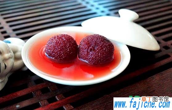 泡杨梅酒酒放多了怎么办 泡杨梅酒的白酒多杨梅一倍可以吗