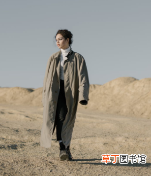 2020年流行什么风衣
