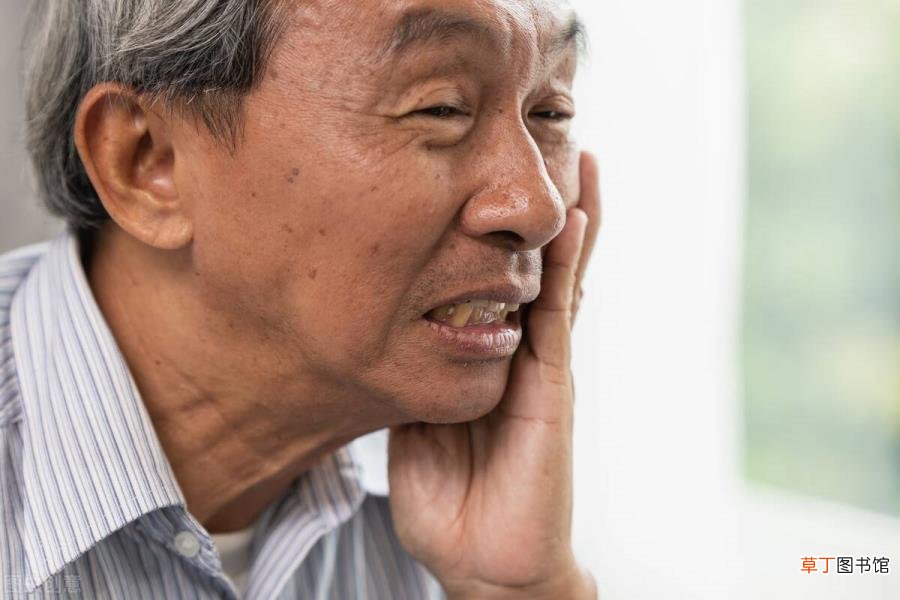 大牙齿松动了能恢复吗 牙齿多久会掉