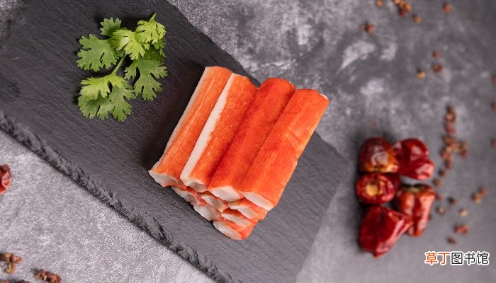 蟹柳是什么原材料做的
