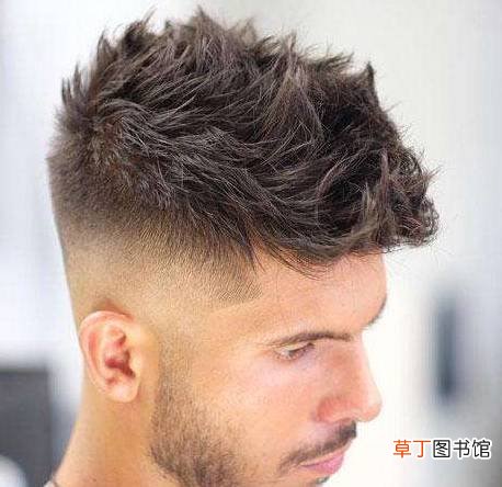 2020年最流行的发型男都有哪些