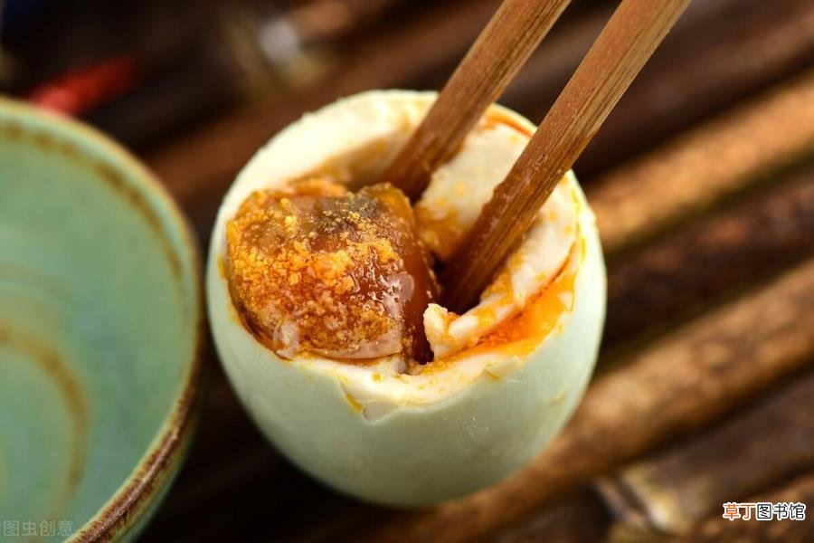 盐水泡鸭蛋的最佳制作方法 咸鸭蛋多久可以吃