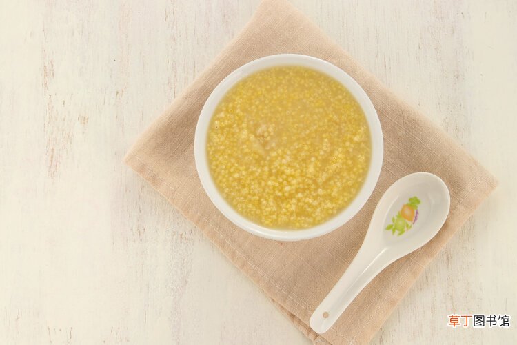 医生直言：食管癌是“吃”出来的，做好4点！食管癌不敢靠近你