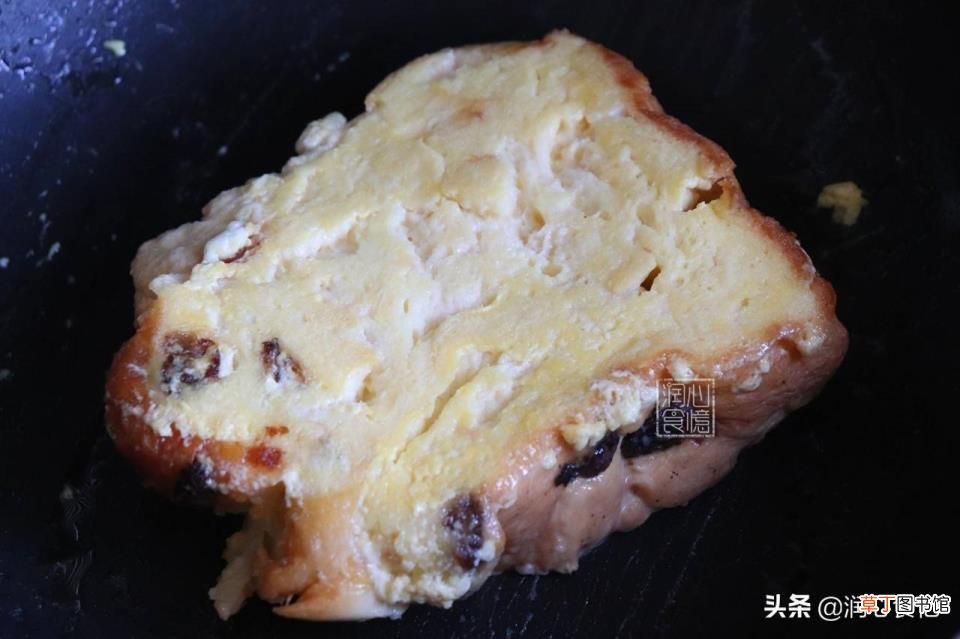 鸡蛋吐司烤箱烤多久 土司烤多久