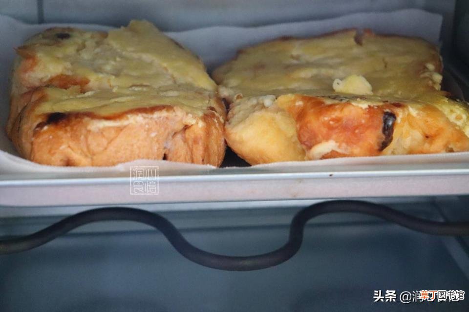 鸡蛋吐司烤箱烤多久 土司烤多久