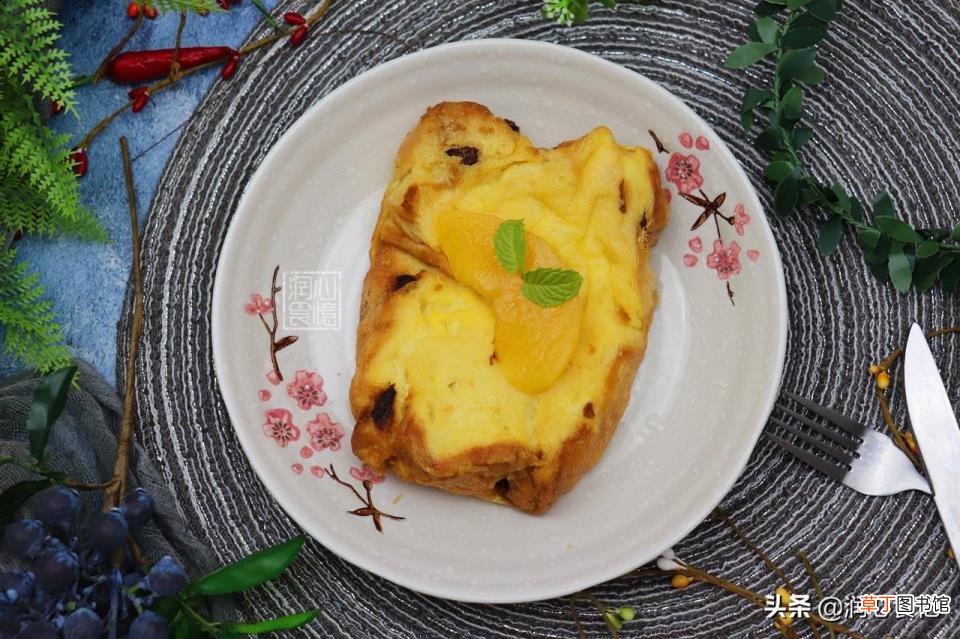 鸡蛋吐司烤箱烤多久 土司烤多久