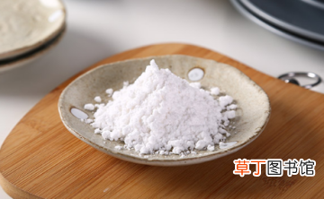 小苏打和酵母的区别
