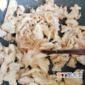 鸡丁炒了三分钟熟了吗 鸡肉炒多久熟