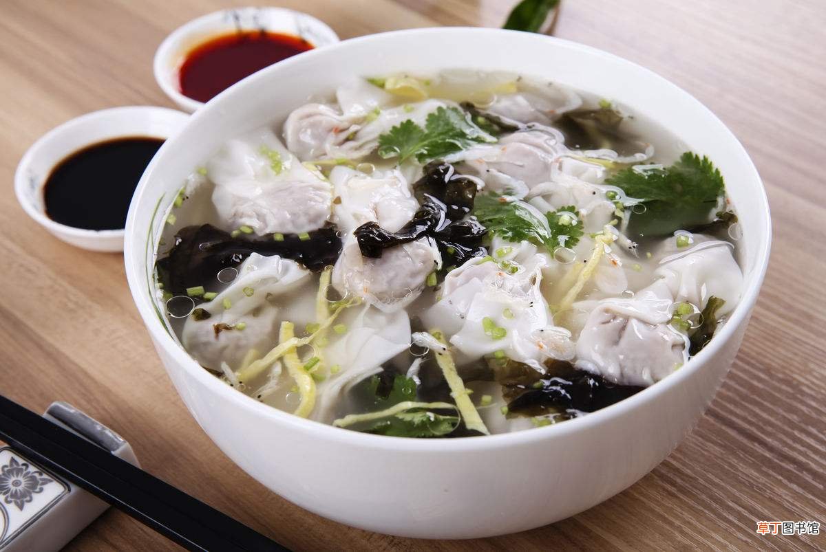 馄饨与抄手的区别