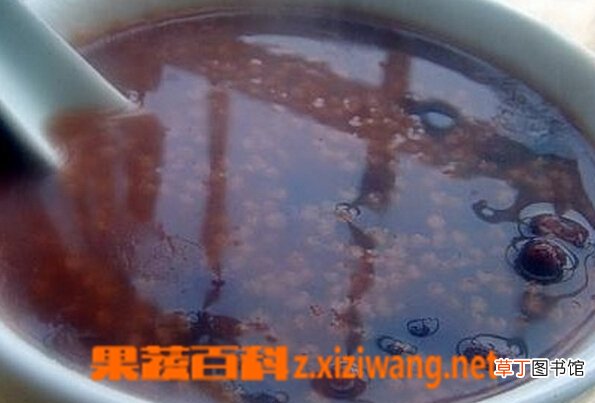 红豆小米粥的功效和做法