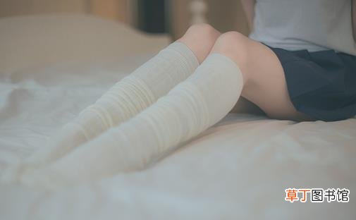 青春期束胸束腰危害大