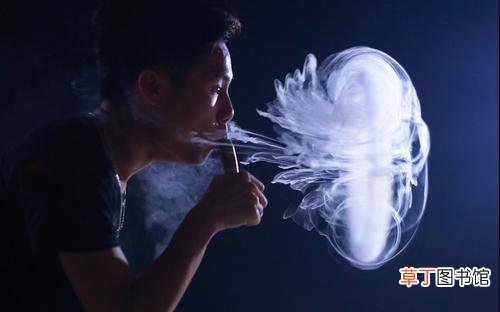 怎样吐出烟圈