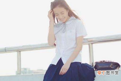 青春期的女孩子不能吃哪些食物 青春期吃什么最好
