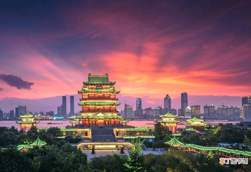 江西旅游必去的十大景点有哪些？