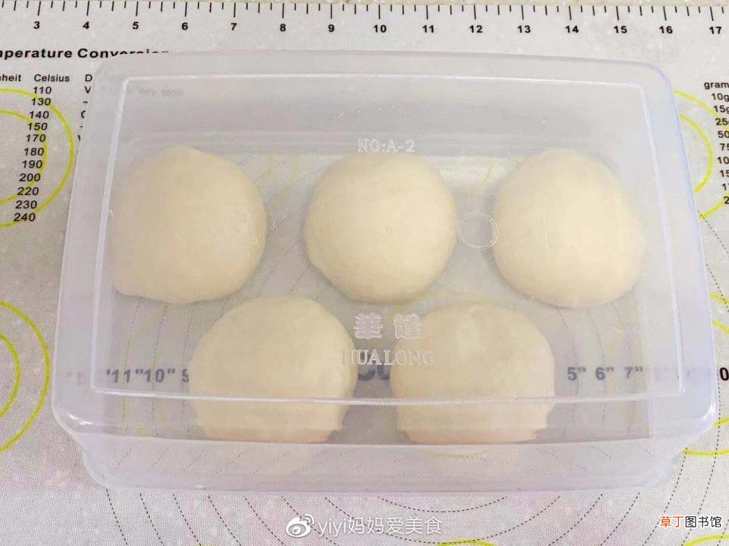 烤箱烤烤肠要多少度多少分钟 烤热狗多久