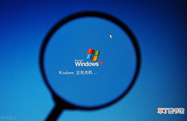 电脑关机键在上面怎么调下来 电脑关机键