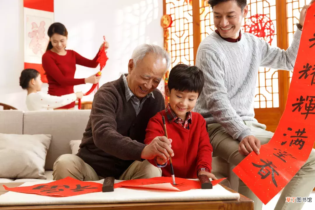 对联贴法 正确贴春联方法